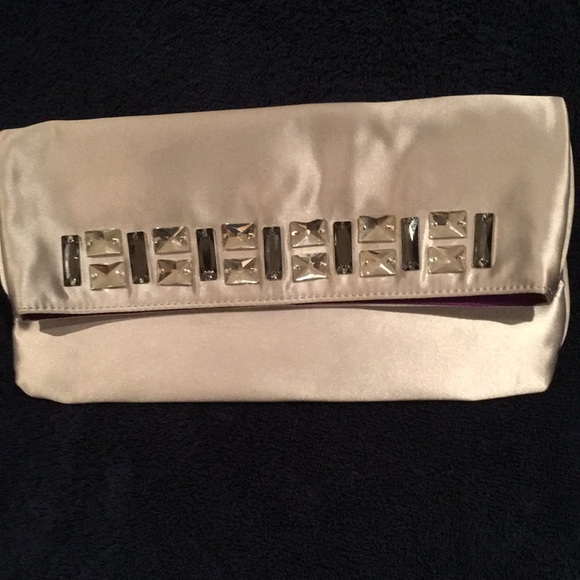 Juicy Couture silver Satin Clutch - Picture 1 of 7